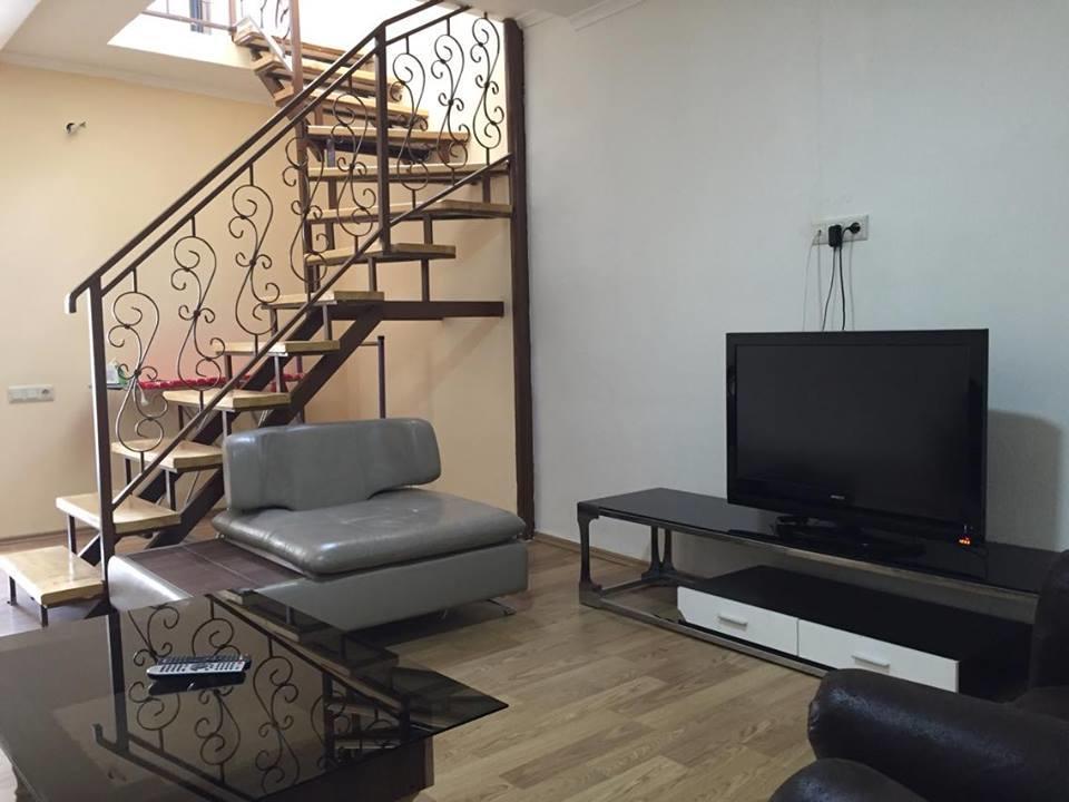 Hirmas Apartment Тбилиси Экстерьер фото